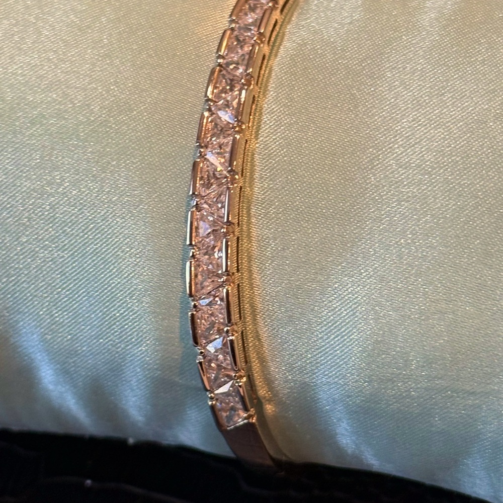 Bangle bracelet trillion cuts